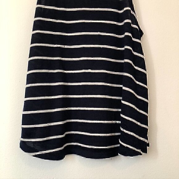 OLD NAVY Navy Blue White Striped Sleeveless Knit Cutout Back Tank Top Medium M - Picture 3 of 11